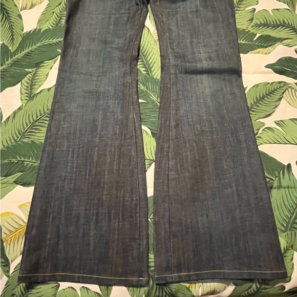 EUC AG Adriano Goldschmied Size 28R The Legend Flair Leg Jeans in Dark Wash - Picture 5 of 6